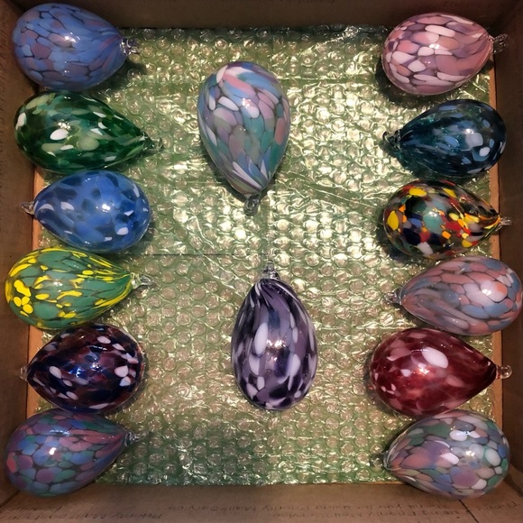 14 Vintage Handblown Eggs - measures 3” to 4” - each one is uniquely beautiful - Picture 1 of 10